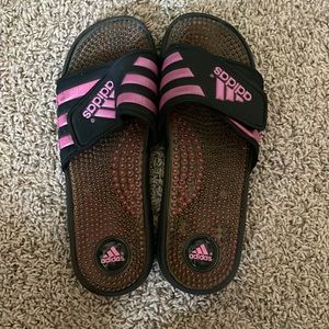 Women’s Adidas Sliders Size 10